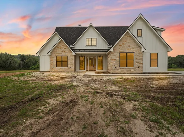 265 Private Road 305, Gatesville, TX 76528