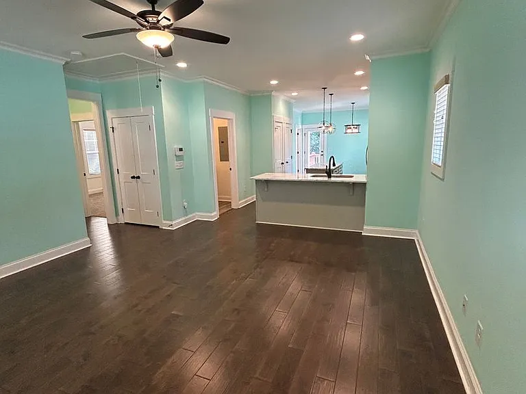 27 Burgess Ave — Photo 19