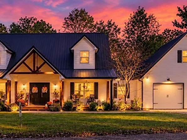 192 Cherry Ln, Leitchfield, KY 42754