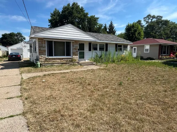 1133 32nd St SW, Wyoming, MI 49509