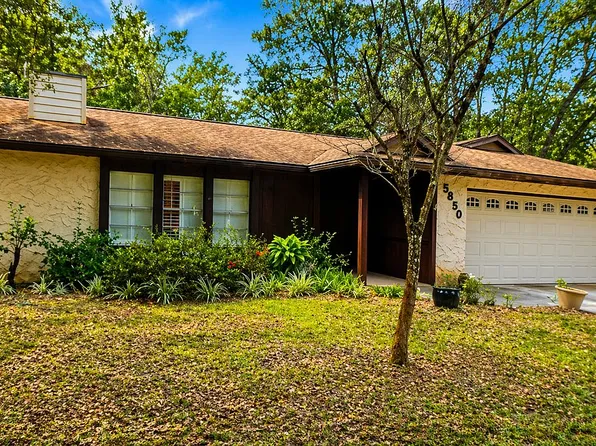 5650 Winona Trl, De Leon Springs, FL 32130