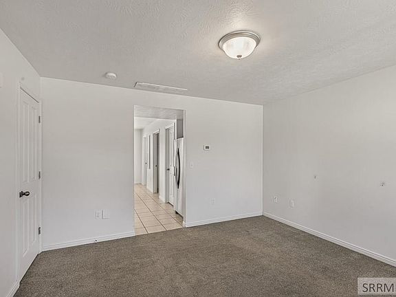 2nd image of 448 Raven Way APT A