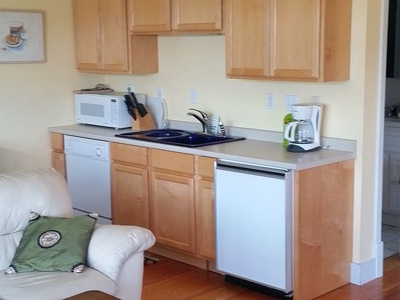 Kitchenette