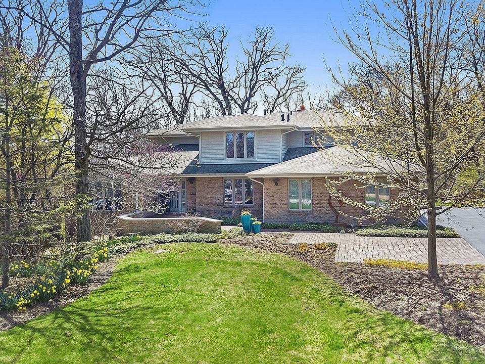 1st image of 2644 Brassie Ave