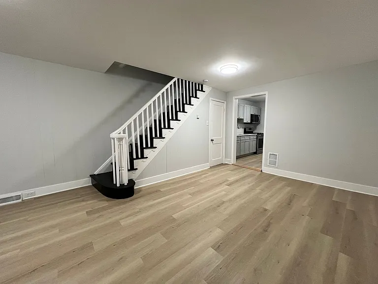 1536 S Bailey St — Photo 25