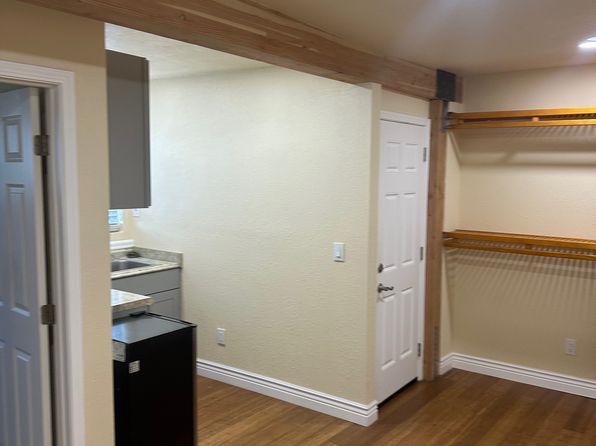 (undisclosed Address)