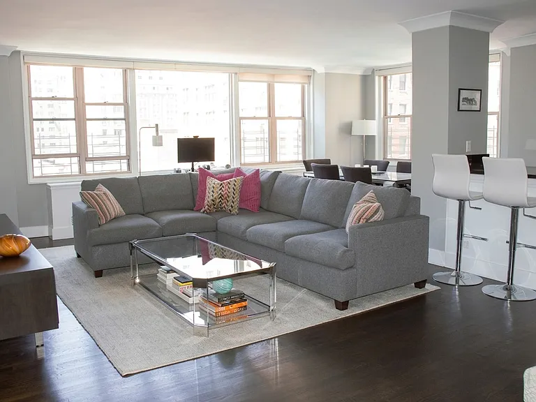 137 E 36th St #10GH — Photo 3