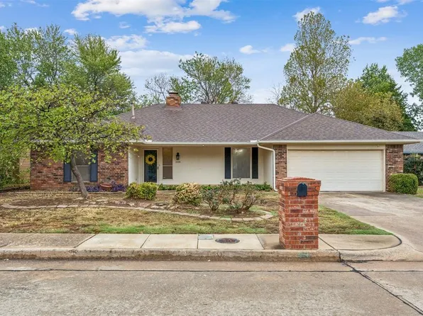 2516 Brookdale Ave, Edmond, OK 73034