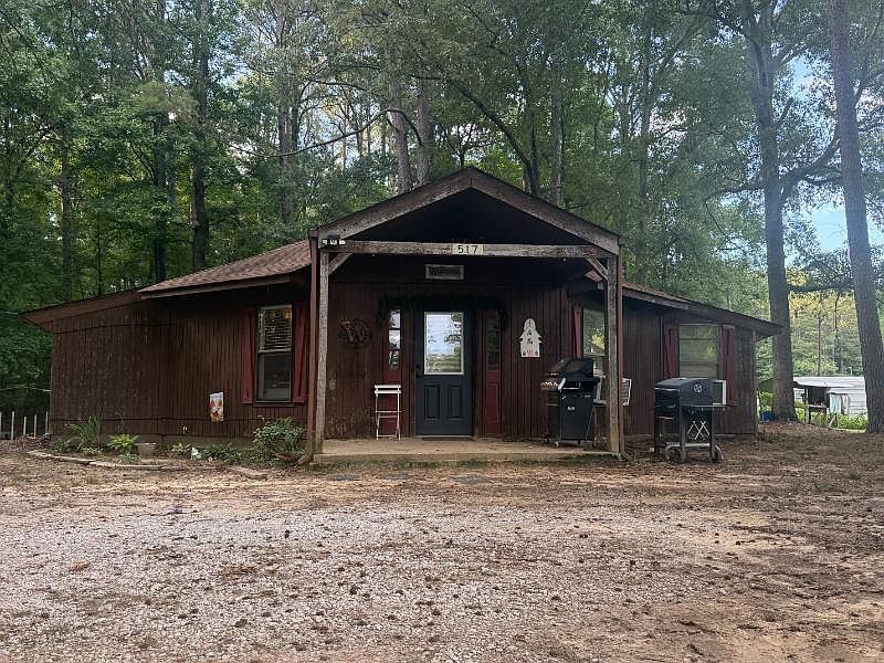 1st image of 517 Mississippi #370