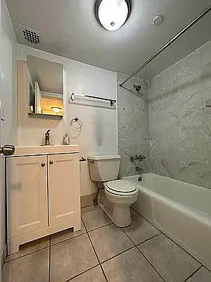 Rented by Bond New York | media 10