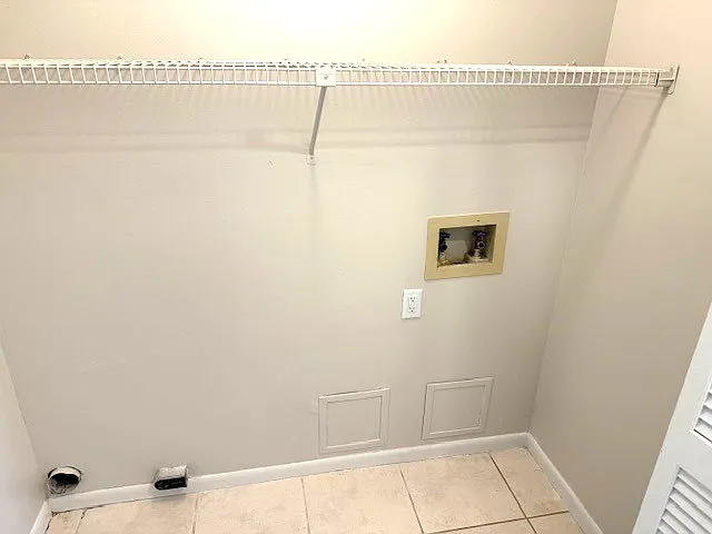 5012 Country Hills Dr — Photo 24