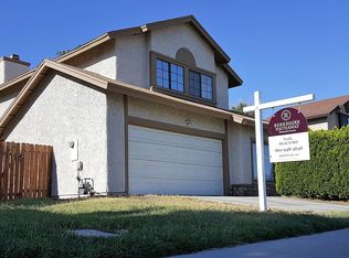 621 E Kettering St, Lancaster, CA 93535