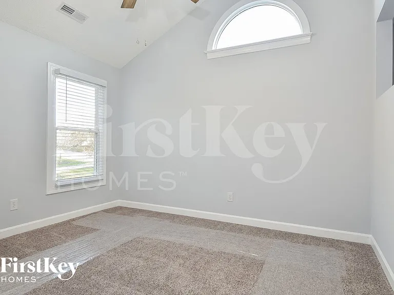 5620 Poplar Hill Ct — Photo 10