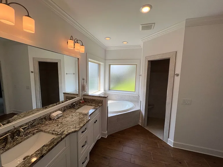 5148 Sandy Shores Dr — Photo 34