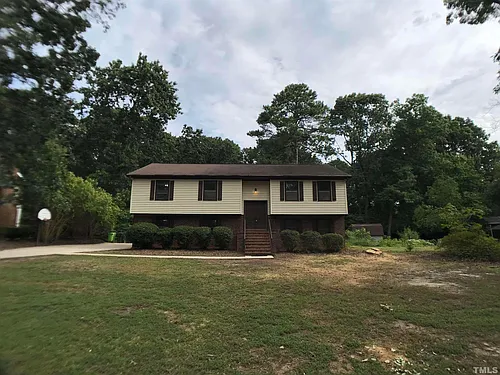 4004 Pepperton Dr Photo 1