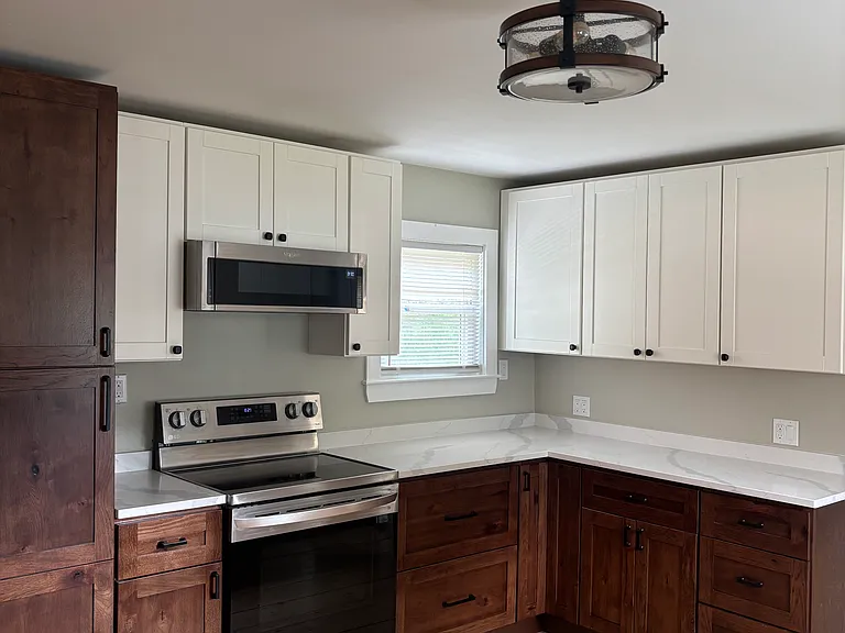 kitchen view upon entry