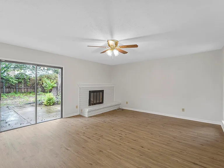 848 Shenandoah Dr — Photo 33