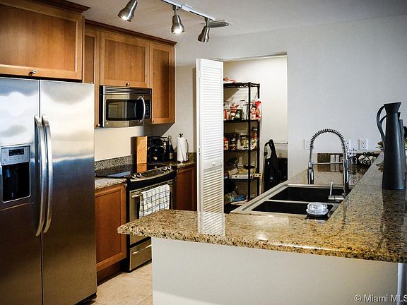 4th image of 55 Merrick Way APT 636