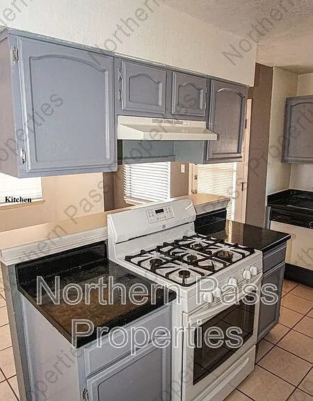 12107 Valley Quail Dr — Photo 8