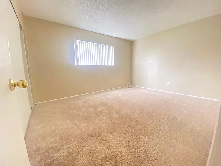 10942 Rincon St #42 — Photo 5