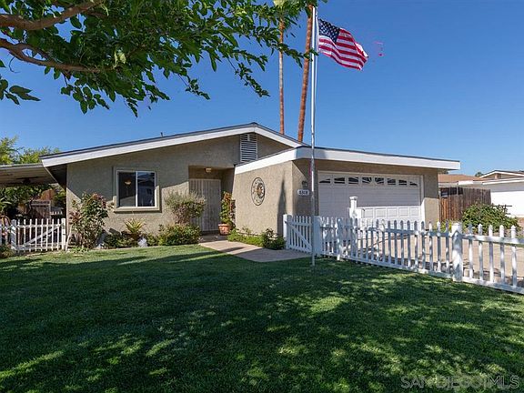 4th image of 8308 Carlton Oaks Dr