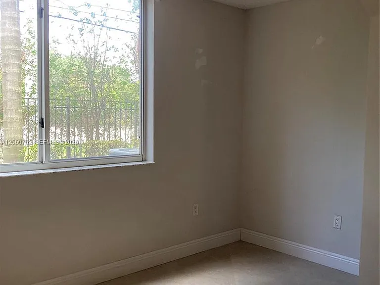800 Scotia Dr #103 — Photo 3
