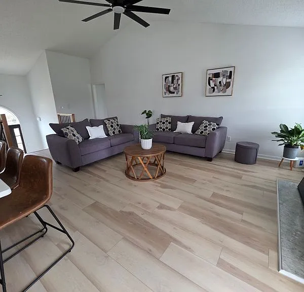 1222 Paiute Ct — Photo 3