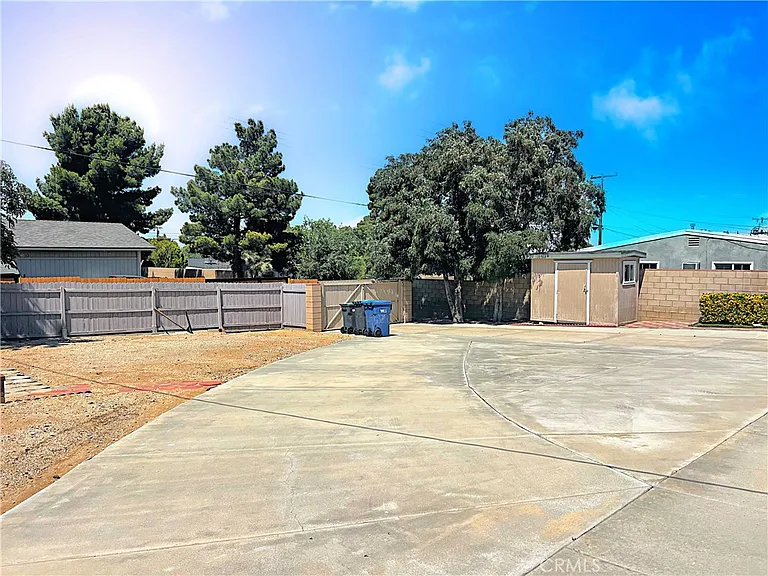 1143 Elizabeth Lake Rd — Photo 50