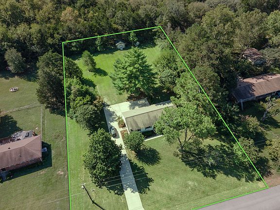 3rd image of 1024 Quail Meadow Dr