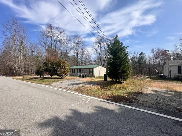713 Woods Rd, Tunnel Hill, GA 30755