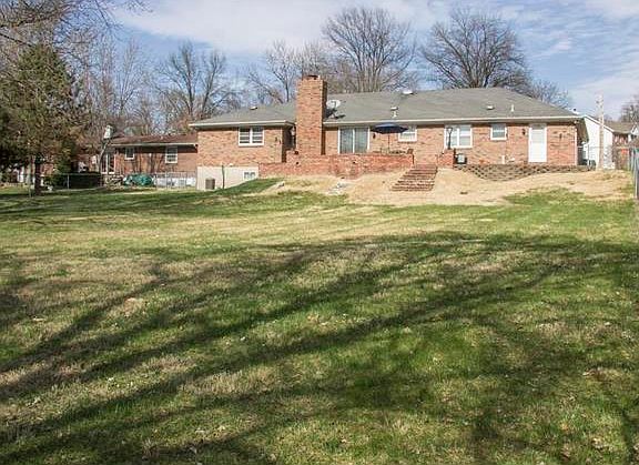 3rd image of 9802 Gerald Dr