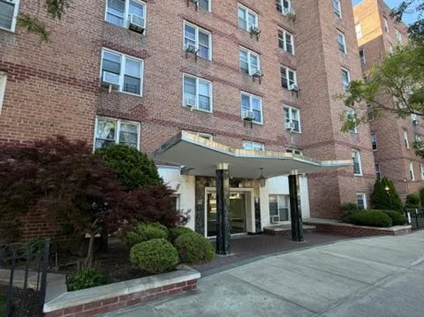 102-21 63rd Road #B16, Forest Hills, NY 11375