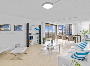 Coronado Condo, Aventura, FL 33180