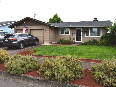 1027 Pleasant St, Springfield, OR, 97477