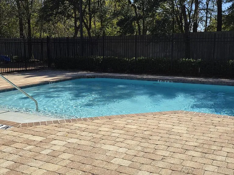 6819 Lake Mist Ln — Photo 19