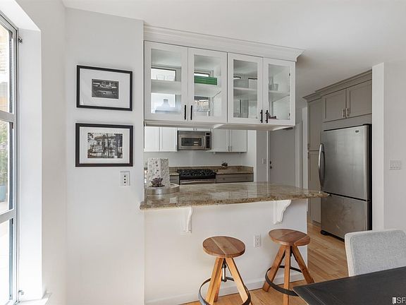 4th image of 1540 Lombard St Unit B