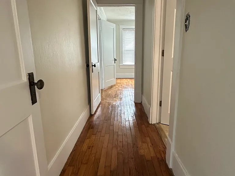 11 Sunset Dr — Photo 3