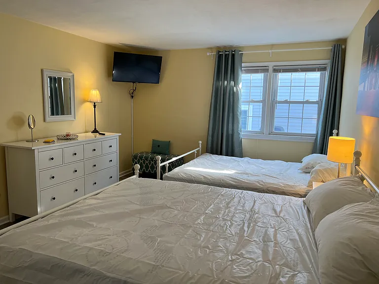 1600 Asbury Ave #E — Photo 18