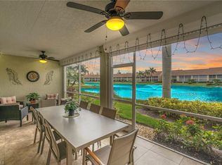 2389 Hidden Lake Ct APT 5, Naples, FL 34112