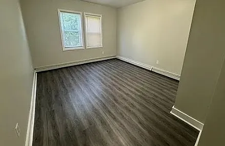 935 Clinton Ave #2B — photo 4 of 7