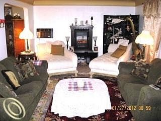 2nd image of 23040 Hughes Ave