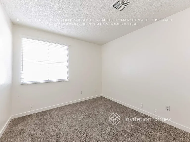 17454 N 14th Ave — Photo 13
