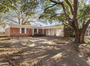 1303 Post Rd, Clinton, MS 39056