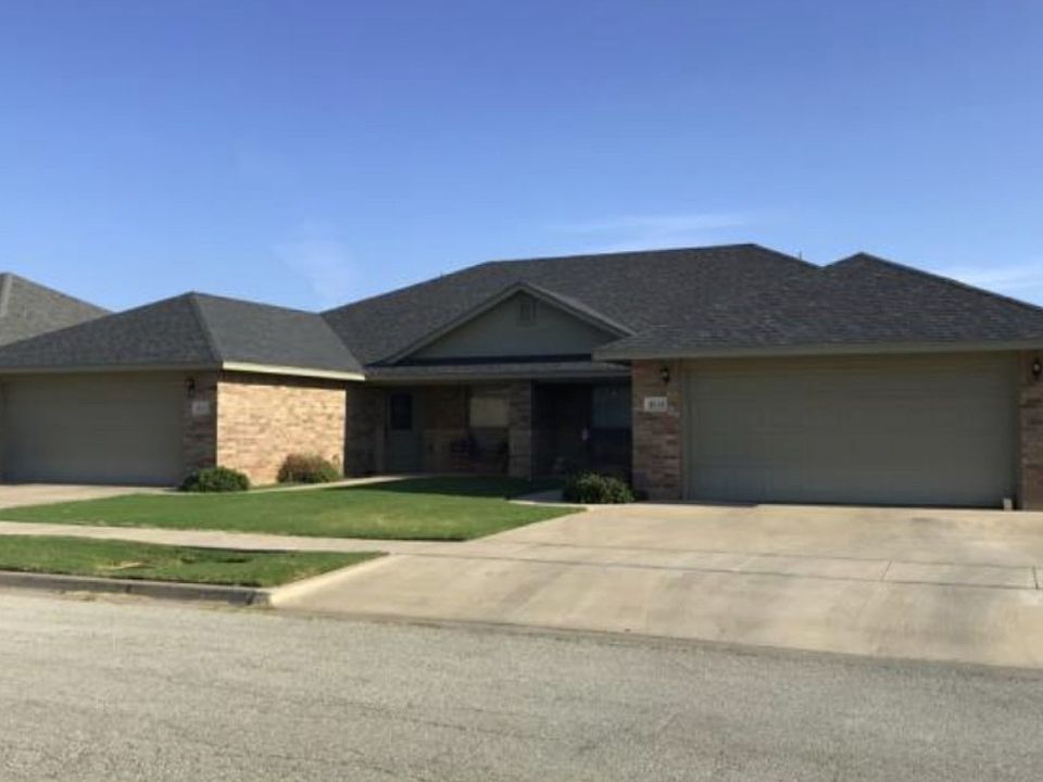 1st image of 4118 & 4120 Carrera Ln