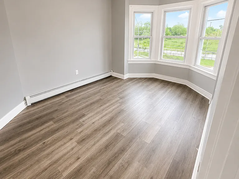 553 S Orange Ave #2 — Photo 6