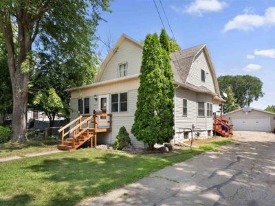 645 Milwaukee St, Menasha, WI, 54952
