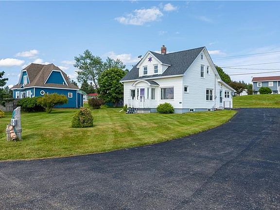5th image of 243 Maces Bay Rd
