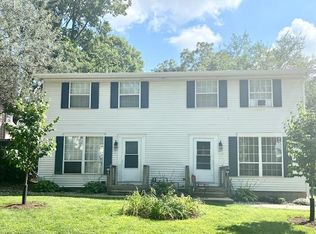 507 E Olive St APT A, Bloomington, IL