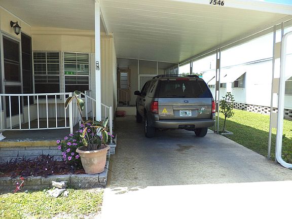 CARPORT