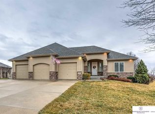 15017 Cherry St, Bennington, NE 68007